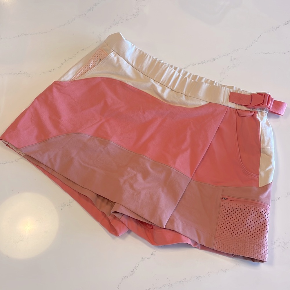 OUTDOOR VOICES | Retrek 3” Skort